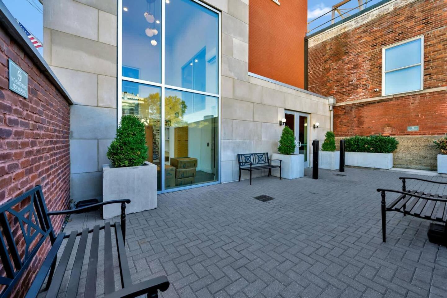 Bright And Modern Studio In Louisville # 112 Exterior photo